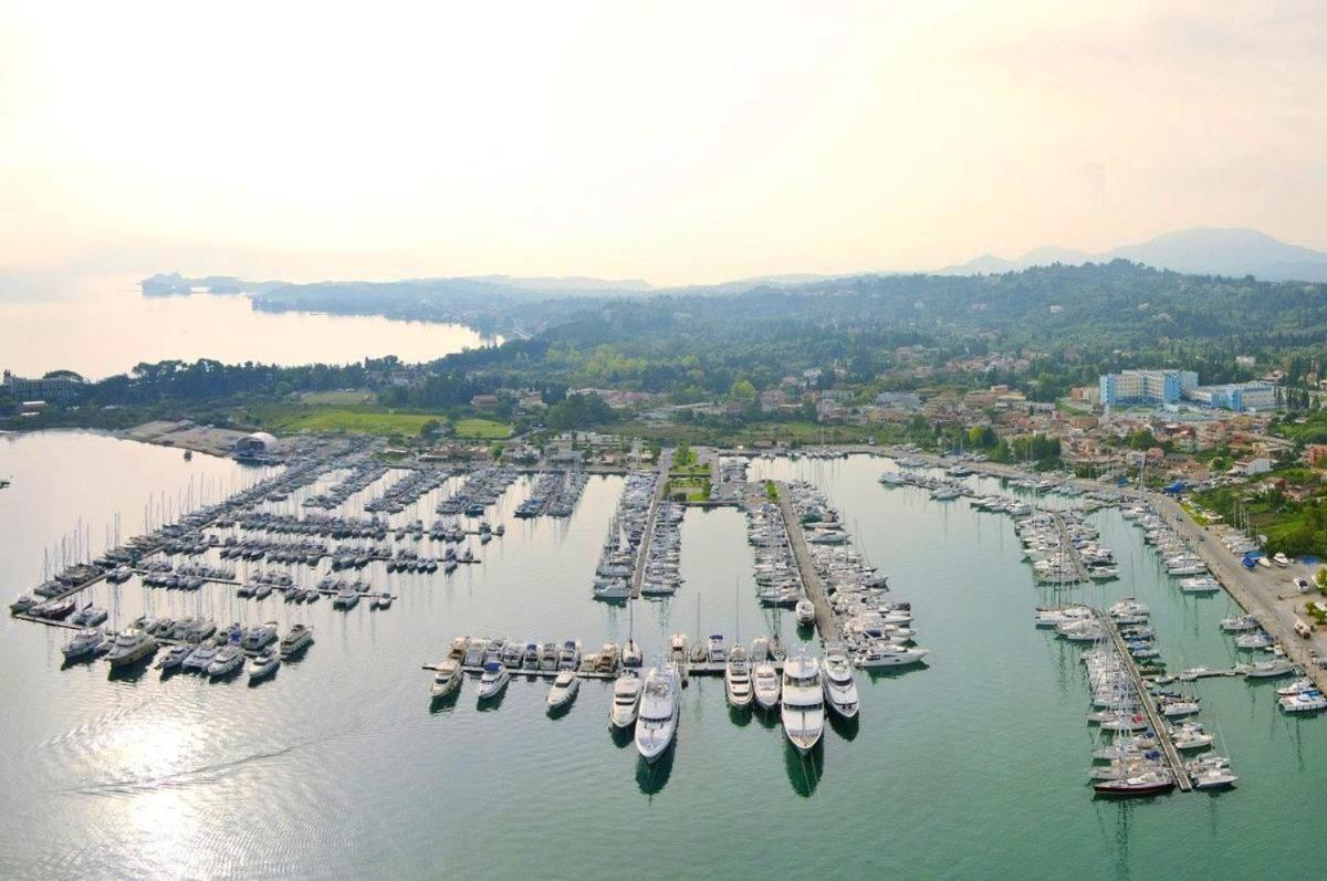 Pierhouse Yachting 3*